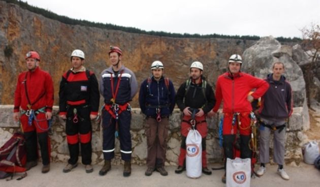Sedmorica Imoćana prvi ušli u dosad neistraženu špilju Crvenog jezera, foto: SD