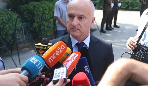 Mirogoj, Predrag Matic, polaganje vijenaca, Gordana Sobol, Drago Lovric, Dan domovinske zahvalnosti