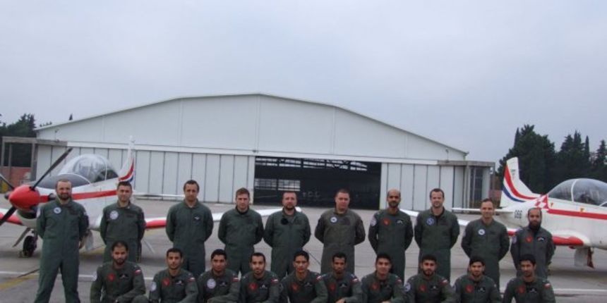 Završilo školovanje pilota iz Sultanata Oman u Zemuniku, Foto: Foto: HRZ i PZO Završilo školovanje pilota iz Sultanata Oman u Zemuniku, Foto: Foto: HRZ i PZO