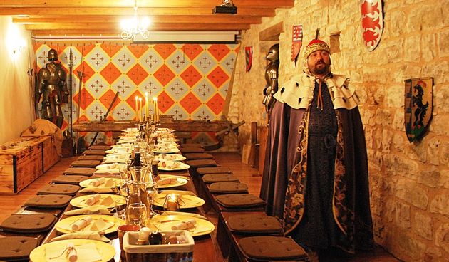 Novi turistički proizvod Svetvinčenta – Srednjovjekovna večera u Kaštelu Morosini-Grimani