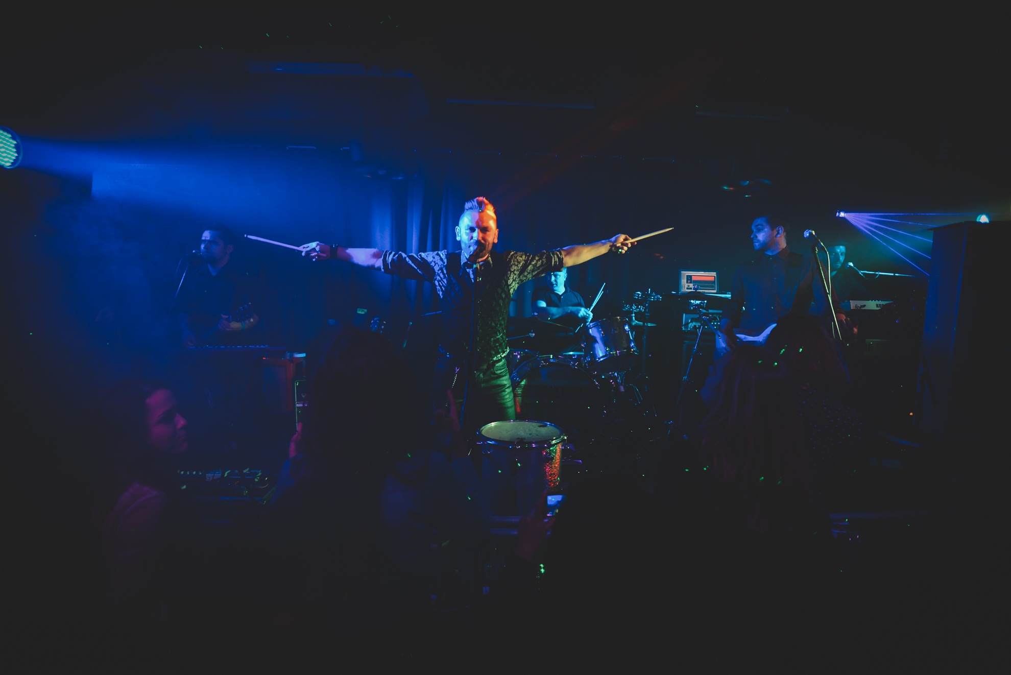 Vatra i Epilog u Maraschino baru, Foto: Iva Perinčić Vatra i Epilog u Maraschino baru, Foto: Iva Perinčić