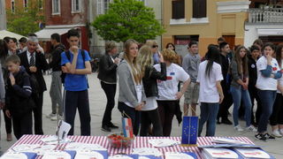 OLYMPUS DIGITAL CAMERA