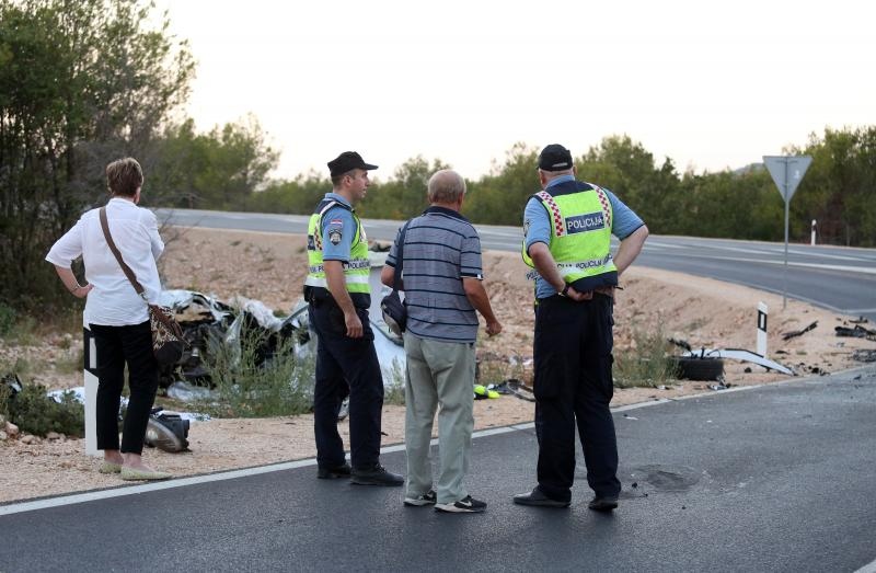 Stravičan sudar na vodičkoj obilaznici odnio jedan još jedan život a šest je osoba teško ozljeđeno
