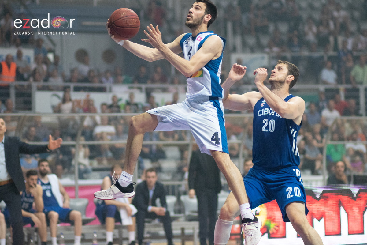 Polufinale doigravanja HT Premijer lige, 1. utakmica: KK Zadar – KK Cibona 89-78