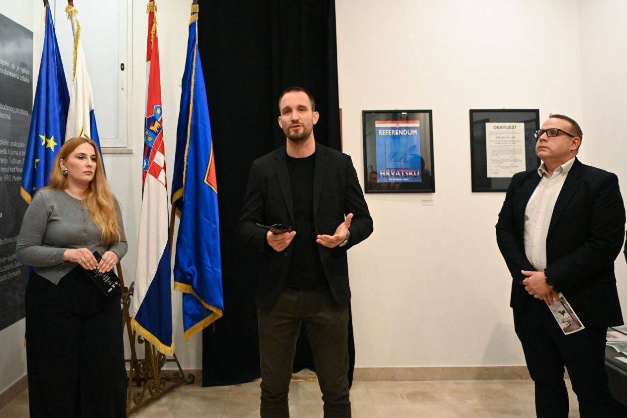 616593114_1998467677649565_858677347908254884_n