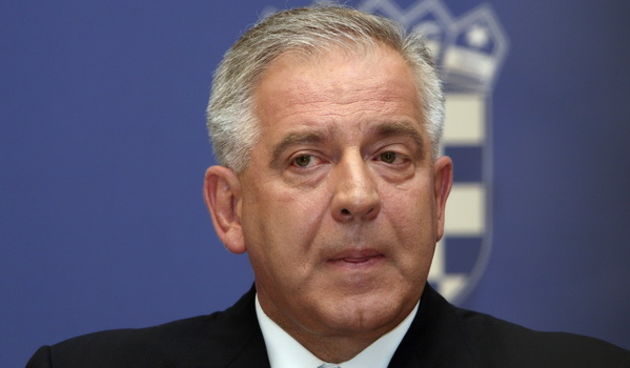 Zagreb,010709.
Banski dvori.
Izvanredna press konferencija na kojoj  je dr. Ivo Sanader dao je ostavku na mjesto premijera i sve stranacke duznosti u HDZ-u.
Foto: Damjan Tadic / CROPIX