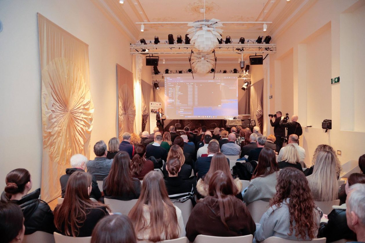 616993626_1207842911552246_3350304720060059891_n