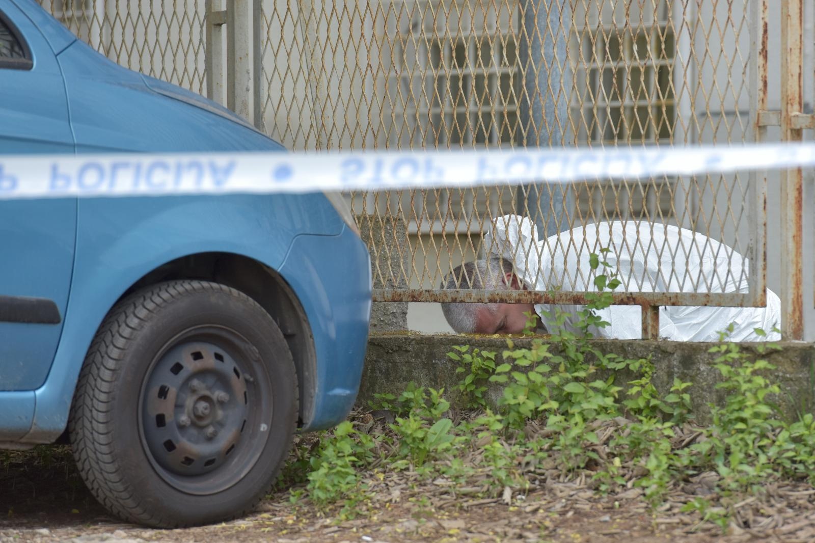 U dvorište PU zadarske tijekom noći bačena ručna bomba