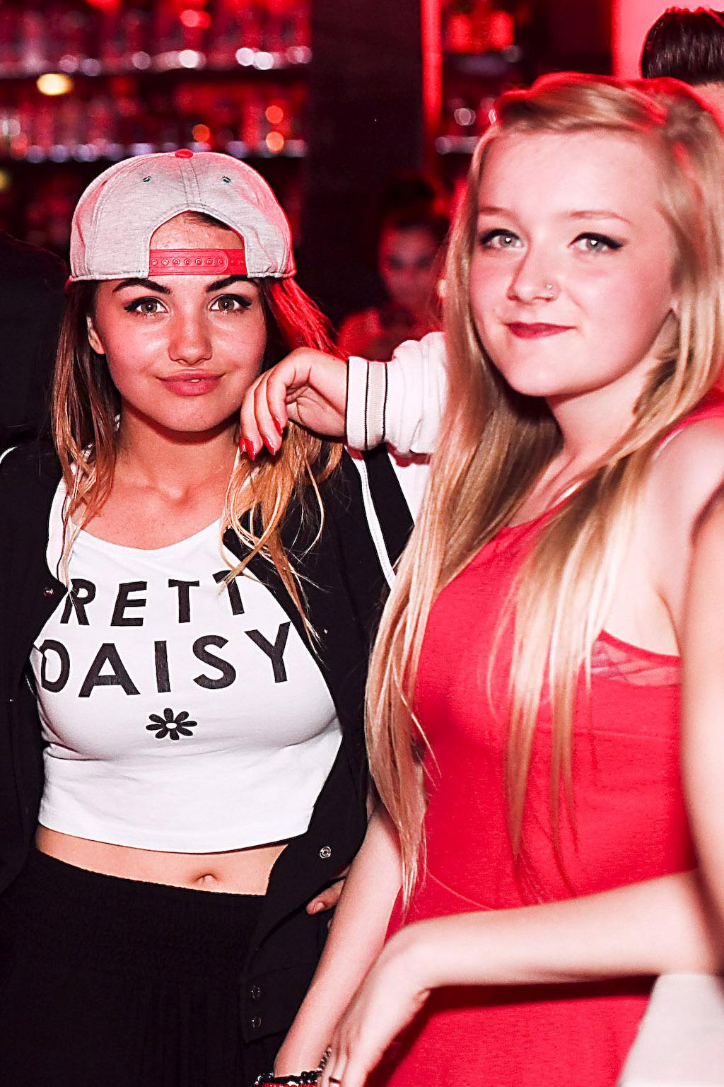 Subota u zagrebačkom Aquariusu protekla je u zagrijavanju za Moonsplash festival koji će se u zrćanskom Aquariusu održati od 11. do 13. kolovoza. Na Moonsplashu će nastupiti planetarne zvijezde elektroničke glazbe: Benny Benassi, Merk & Kremont, Dimitri V Subota u zagrebačkom Aquariusu protekla je u zagrijavanju za Moonsplash festival koji će se u zrćanskom Aquariusu održati od 11. do 13. kolovoza. Na Moonsplashu će nastupiti planetarne zvijezde elektroničke glazbe: Benny Benassi, Merk & Kremont, Dimitri V