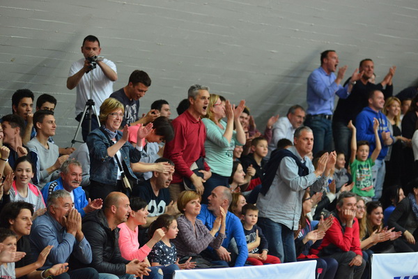 Polufinale doigravanja za prvakinje Hrvatske: ŽKK Zadar – ŽKK Trešnjevka 73-70 Polufinale doigravanja za prvakinje Hrvatske: ŽKK Zadar – ŽKK Trešnjevka 73-70