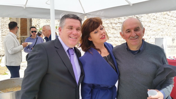 18. Dani masline: Dodjela nagrada u Gradskoj loži i Maslinarskli marendin na Forumu 18. Dani masline: Dodjela nagrada u Gradskoj loži i Maslinarskli marendin na Forumu