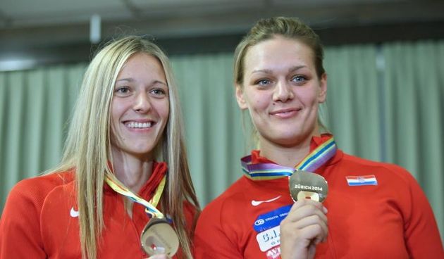 Ana Šimić i Sandra Perković, Photo: Sanjin Strukic/PIXSELL