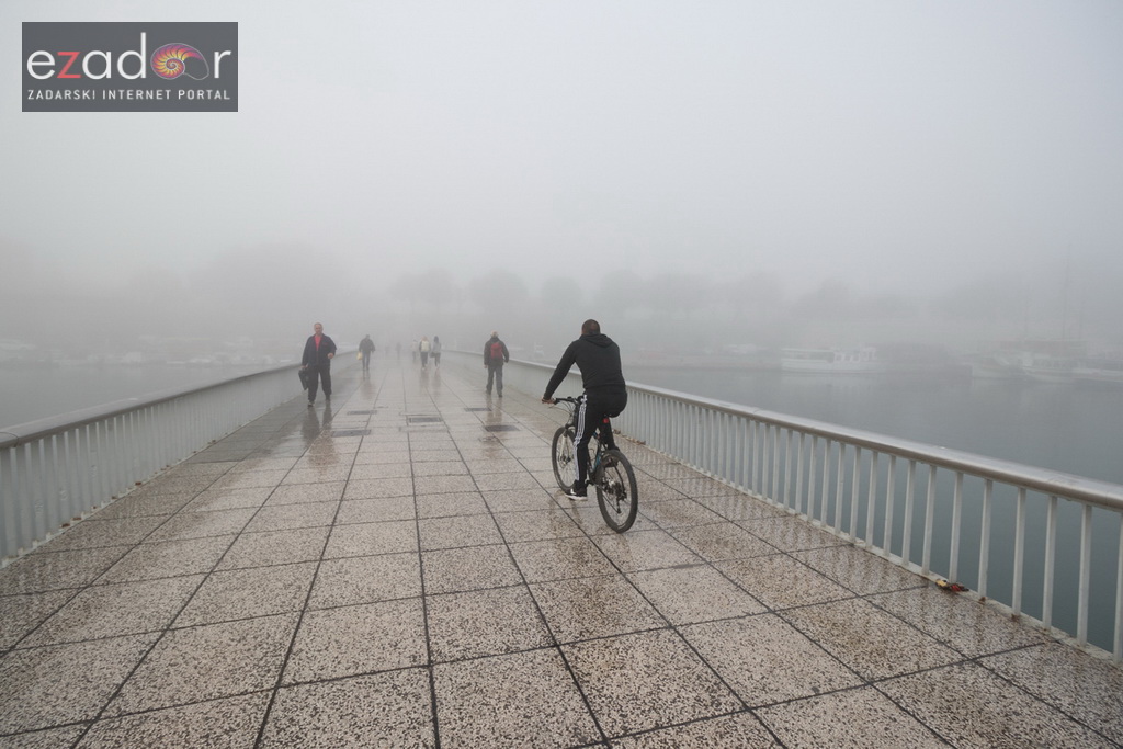 Đir po maglovitom gradu 16. listopada 2017. Đir po maglovitom gradu 16. listopada 2017.