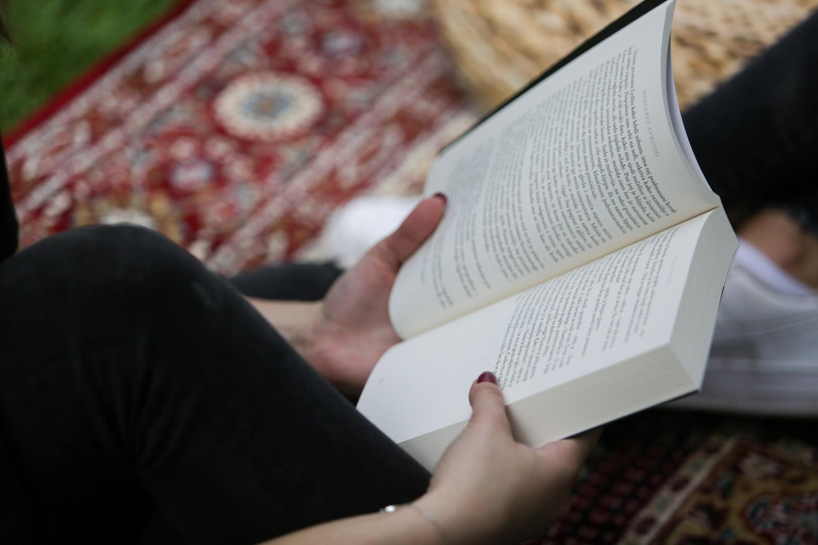 Ljetni ambijent Zagrebačkog mora knjiga privukao brojne posjetitelje