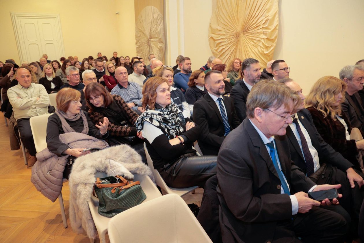 619291251_1207844314885439_6471286023938638710_n