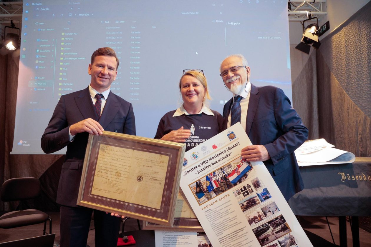 619823425_1207845158218688_6048929238204928165_n