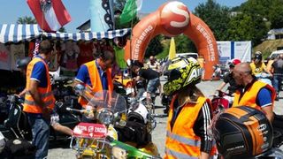 Vespa klub Zadar u Austriji, foto-klub Scooterie Liebnitz