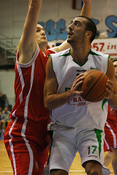 KK Borik-Puntamika – KK Svjetlost 67-75 (foto:Saša Čuka) KK Borik-Puntamika – KK Svjetlost 67-75 (foto:Saša Čuka)
