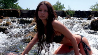 Ljepotice, kamen i voda