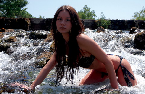 Ljepotice, kamen i voda