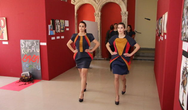 Županijska smotra “Art dizajn” učenika srednjih škola Zadarske županije. Otvorenje uz modnu reviju je održano u Narodnom muzeju grada Zadra