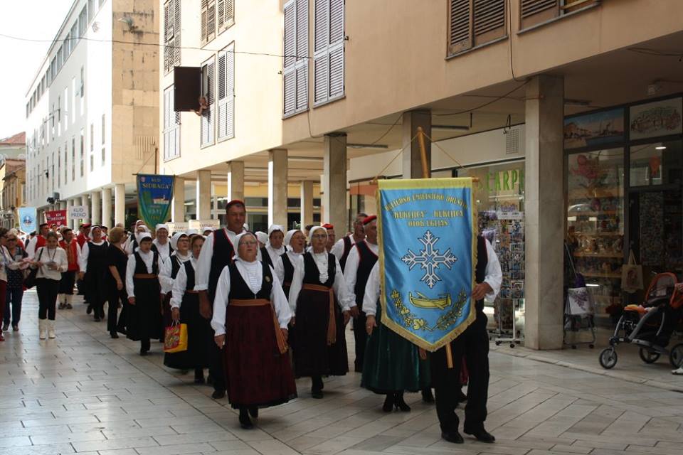 smotra folklora; etno dani