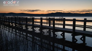 Nedjeljno svitanje na Vranskom jezeru Nedjeljno svitanje na Vranskom jezeru
