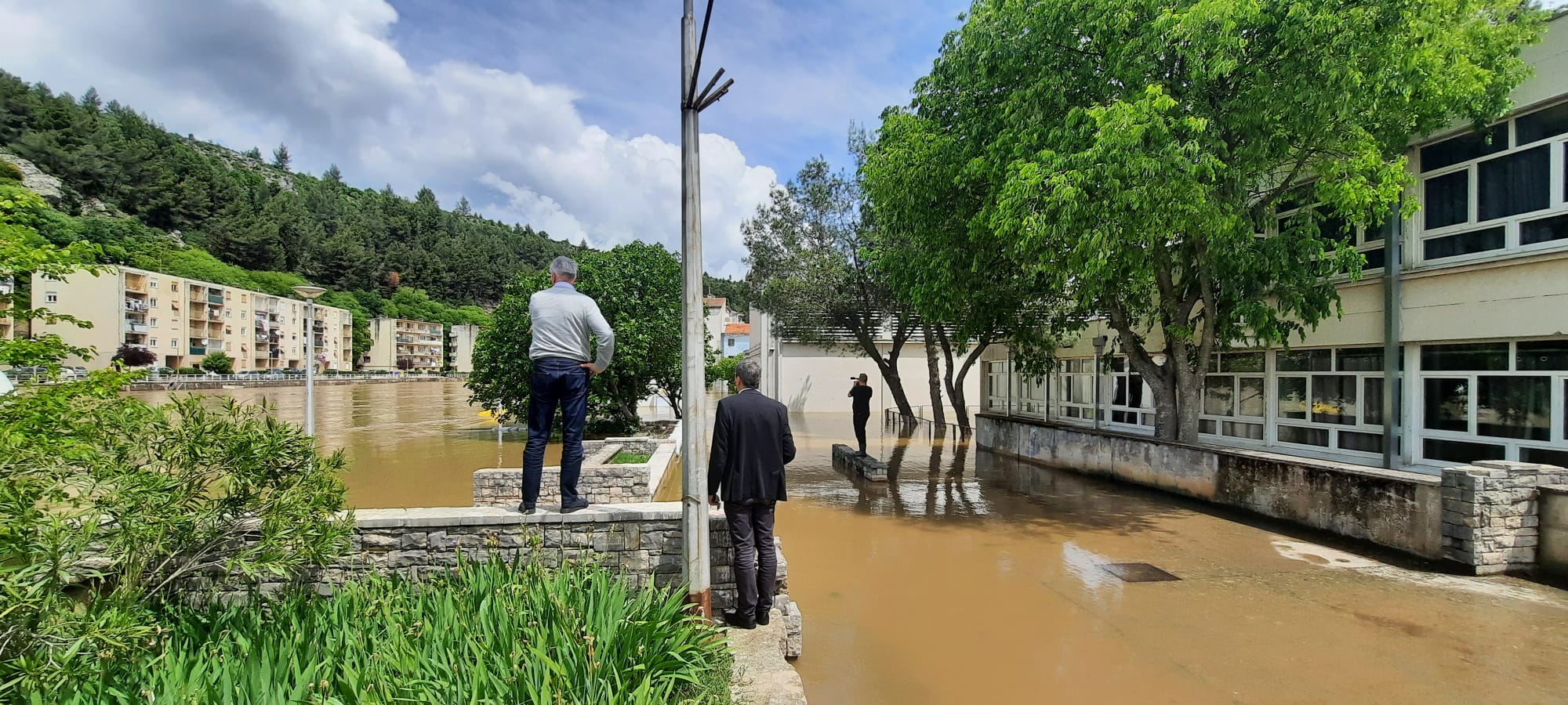 Obrovac: Zrmanja dosegnula nikad zabilježen vodostaj