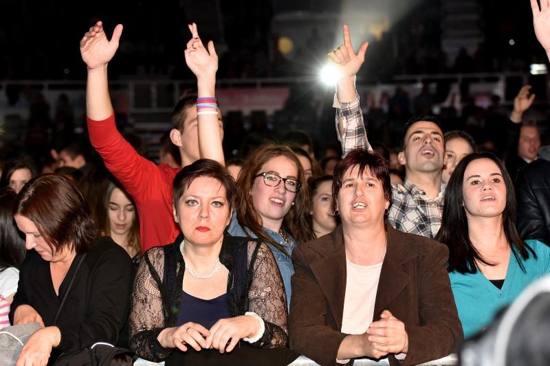 Na Višnjiku su, u sklopu turneje “Tri kralja zabave”, koncert održali Jasmin Stavros, Dražen Zečić i Mladen Grdović, foto: Dino Stanin/PIXSELL Na Višnjiku su, u sklopu turneje “Tri kralja zabave”, koncert održali Jasmin Stavros, Dražen Zečić i Mladen Grdović, foto: Dino Stanin/PIXSELL