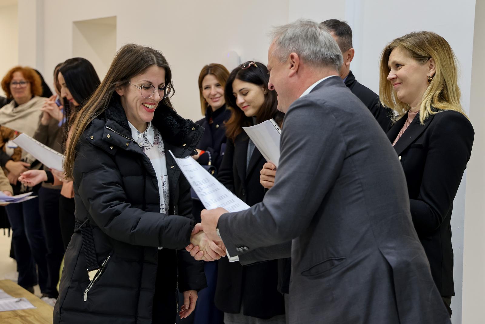 Podjela ključeva i useljenje korisnika u Centar za mlade Podjela ključeva i useljenje korisnika u Centar za mlade