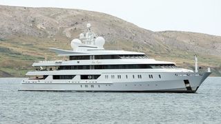 Metajna: Megajahta Indian Empress indijskog biznismena i političara Vijaya Mallye u Paškom zaljevu kod Metajne, Foto: Luka Stanzl/PIXSELL Metajna: Megajahta Indian Empress indijskog biznismena i političara Vijaya Mallye u Paškom zaljevu kod Metajne, Foto: Luka Stanzl/PIXSELL