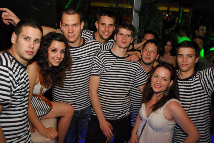 Image 805731 (auto) Image 805731 (auto)