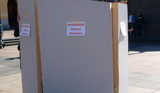 Građanska akcija Bandiću podigla “spomenik”, foto: promo fotografije