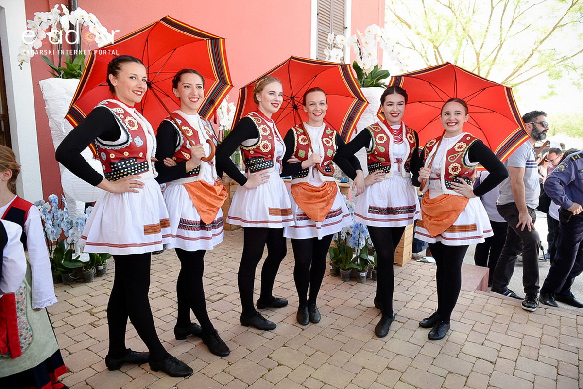 Svečano otvoren 18. Festival cvijeća Zadarske županije u Sv. Filip i Jakovu