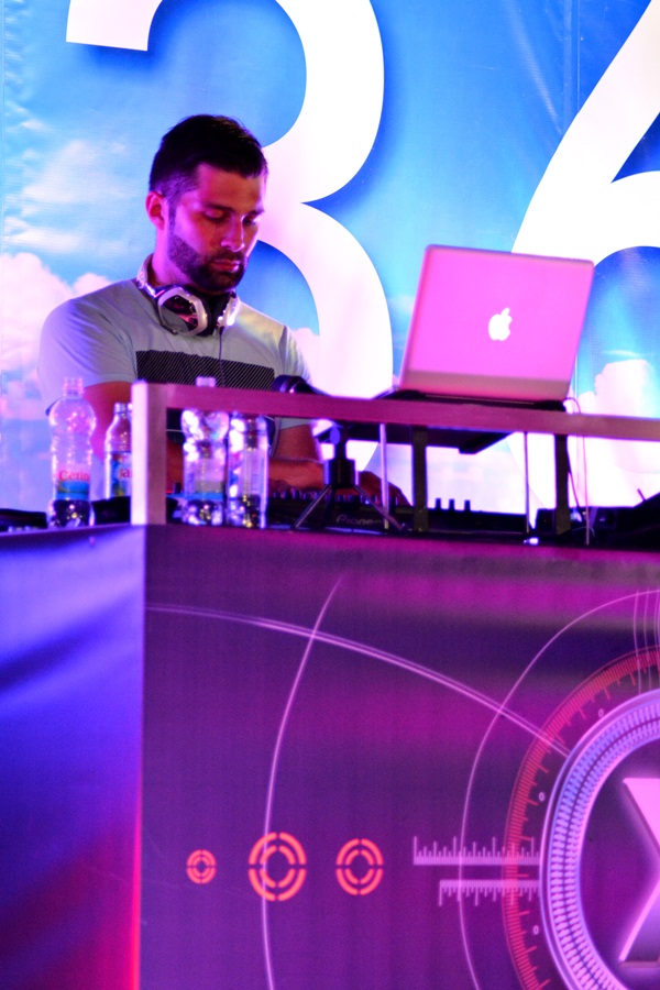 Vir : Colonia rasplesala tisuće posjetitelja na Viru ; foto Iva Perinčić Vir : Colonia rasplesala tisuće posjetitelja na Viru ; foto Iva Perinčić