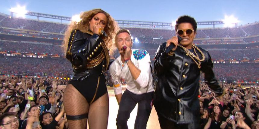 Superbowl – na pozornici žestoki Coldplay, Bruno Mars i nikad seksipilnija Beyonce Superbowl – na pozornici žestoki Coldplay, Bruno Mars i nikad seksipilnija Beyonce