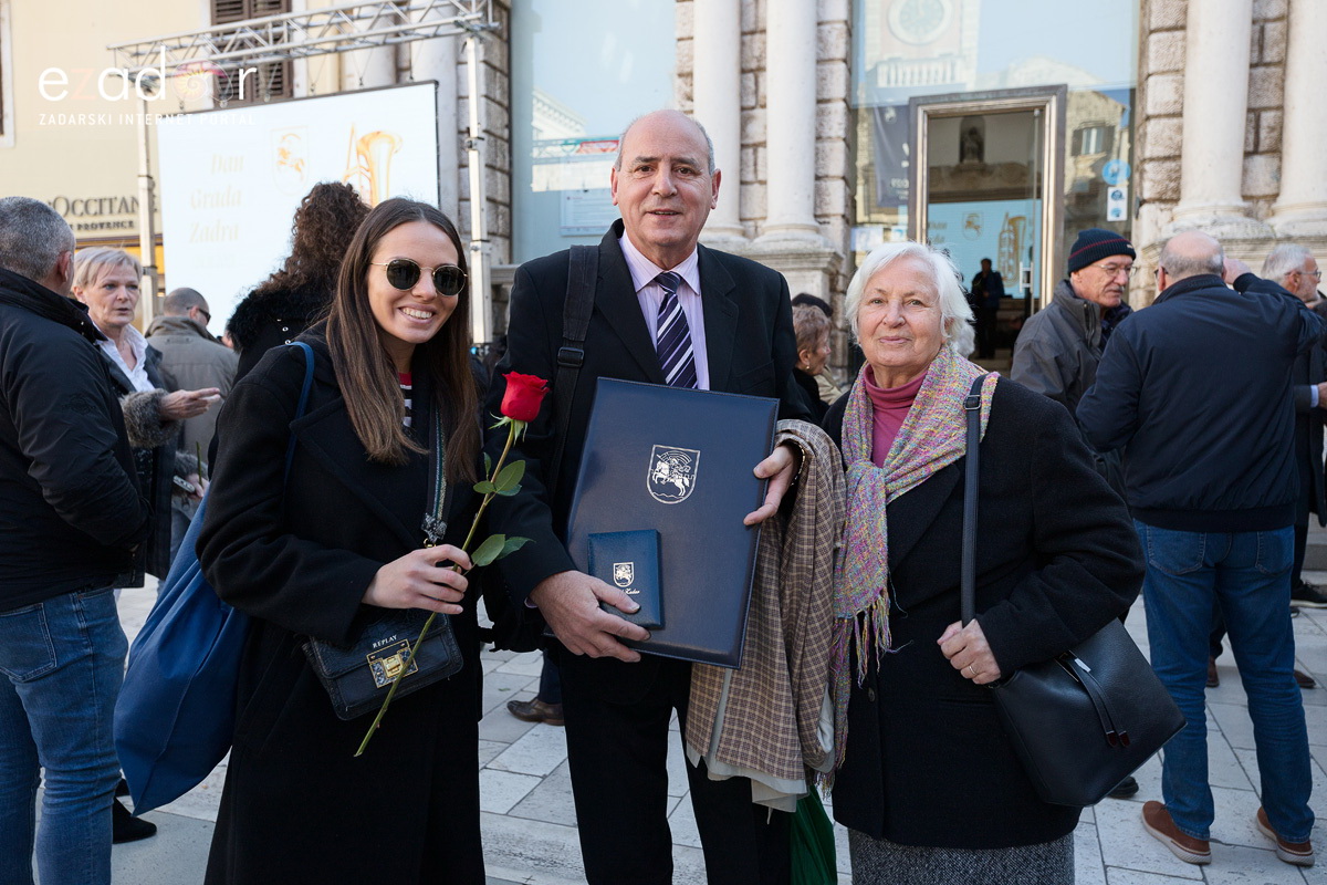 U Gradskoj loži zaslužnim građanima dodijeljena Javna priznanja Grada Zadra