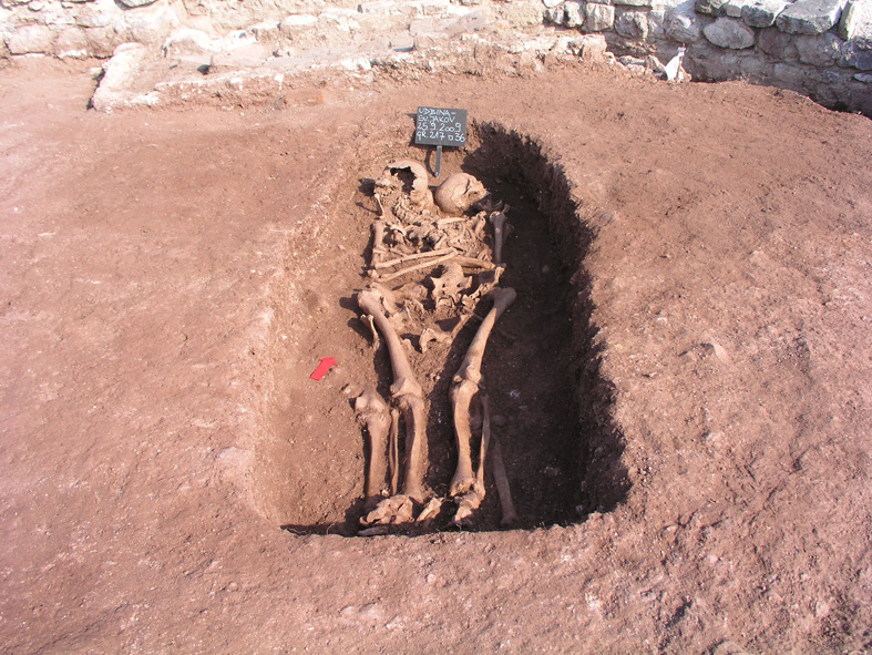 Arheološka istraživanja Stolnice sv. Jakova Starijeg u Krbavi (Foto: Ivan Čondić) Arheološka istraživanja Stolnice sv. Jakova Starijeg u Krbavi (Foto: Ivan Čondić)