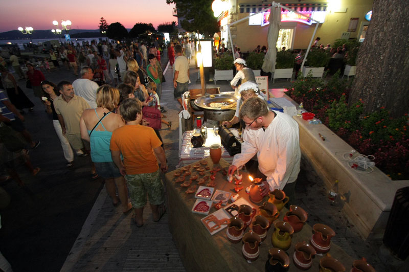 Biograd: Večer starih zanata i rukotvorina (foto: Marin Gospić)