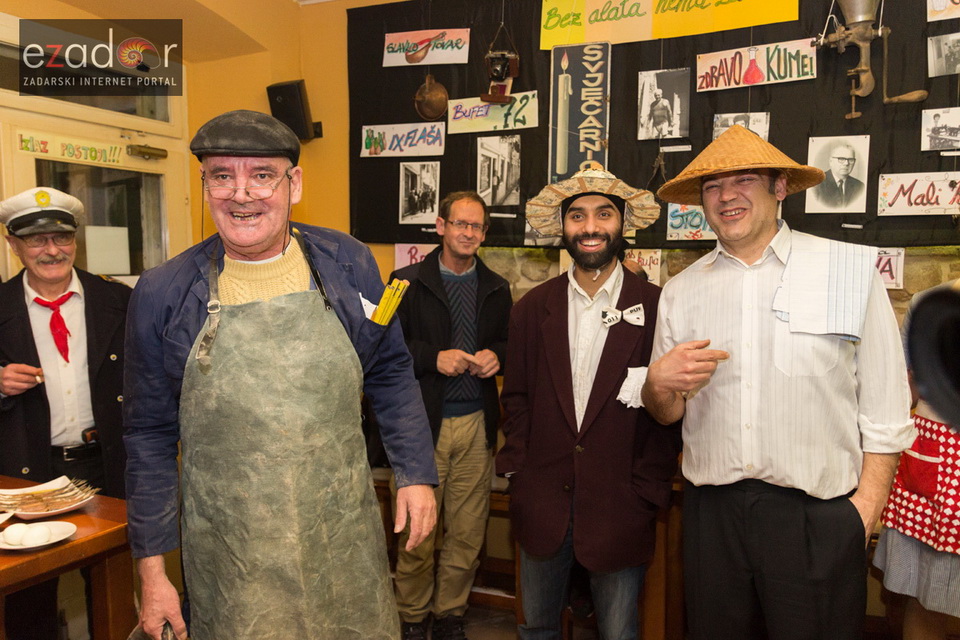 Cafe bar Doma: Povratak u Dolinu ćupova Cafe bar Doma: Povratak u Dolinu ćupova