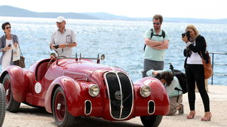 Zadar, 050612.
Oldtimer Rally “2Fast4You” na relaciji Ancona – Makarska – Dubrovnik – Zadar – Split odrzava se od 1. – 7. lipnja 2012. godine u organizaciji talijanske agencije “Solo Croazia” . Danas su sudionici rallya svoje limene ljubimce u posljepodne
