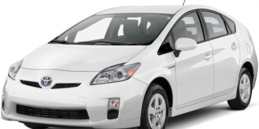 Toyota Prius 2011. Toyota Prius 2011.