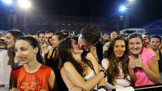 13.08.2013., Zagreb – Britanski pjevac Robbie Williams odrzao je koncert na maksimirskom stadionu u sklopu turneje Take the crown. Photo: Petar Glebov/Pixsell 13.08.2013., Zagreb – Britanski pjevac Robbie Williams odrzao je koncert na maksimirskom stadionu u sklopu turneje Take the crown. Photo: Petar Glebov/Pixsell