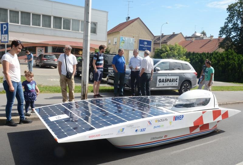 Sisak: Utrka solarnih automobila hrvatskih stukovnih škola