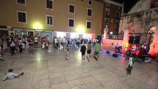 Narodni trg: koncert Aldemaromania trio & Ricardo Luque foto: Angelo Virag Narodni trg: koncert Aldemaromania trio & Ricardo Luque foto: Angelo Virag