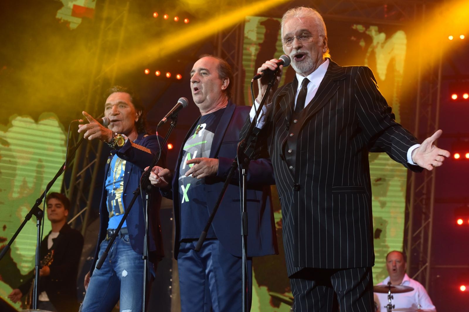 Brojni izvođači nastupili na drugoj večeri CMC Festivala 2018. u Vodicama Brojni izvođači nastupili na drugoj večeri CMC Festivala 2018. u Vodicama