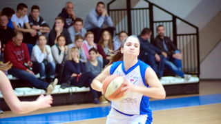 A-1 liga, 4. kolo: ŽKK Zadar – ŽKK Pula 78-40. Ivana Dujić. Foto: Iva Perinčić A-1 liga, 4. kolo: ŽKK Zadar – ŽKK Pula 78-40. Ivana Dujić. Foto: Iva Perinčić