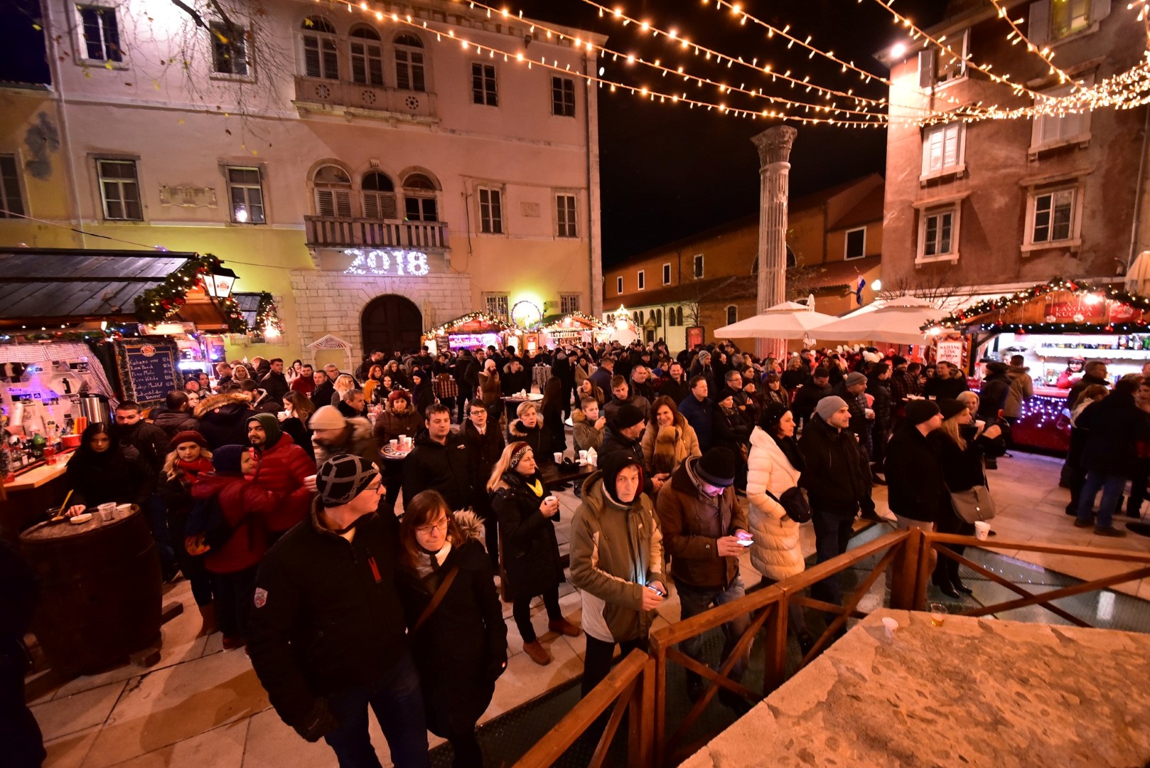 Advent u Zadru: Jaques Houdek osvojio zadarsku publiku Advent u Zadru: Jaques Houdek osvojio zadarsku publiku