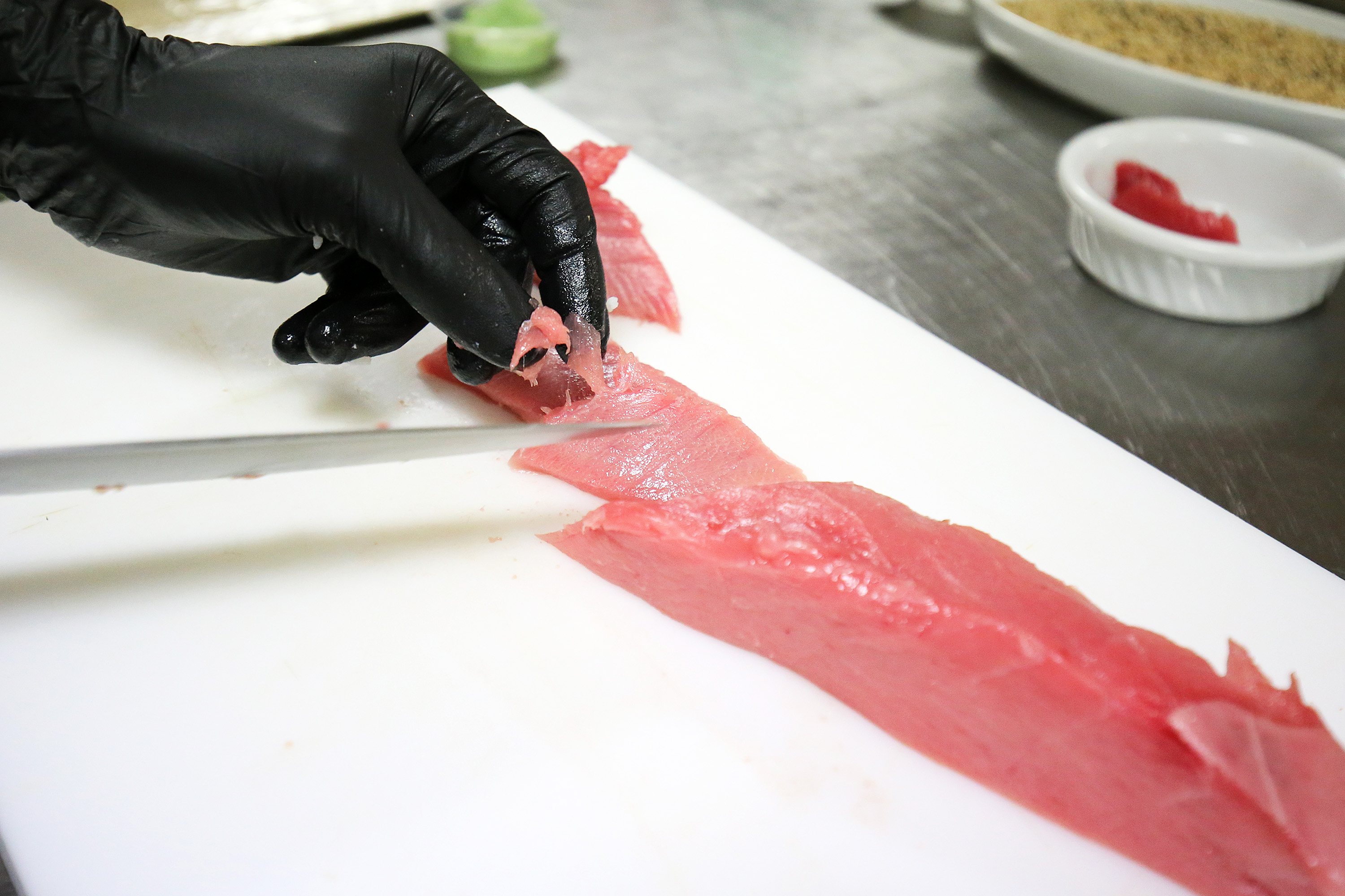 Kako se sinoć spremao sushi za večerašnje otvaranje Tuna, Sushi & Wine Festivala Kako se sinoć spremao sushi za večerašnje otvaranje Tuna, Sushi & Wine Festivala