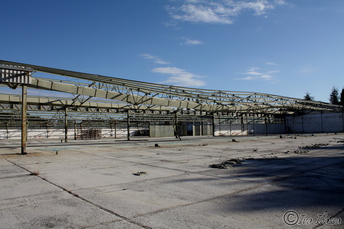 Devastirana bivša vojna baza Šepurine, Foto: Iva Idassa Devastirana bivša vojna baza Šepurine, Foto: Iva Idassa